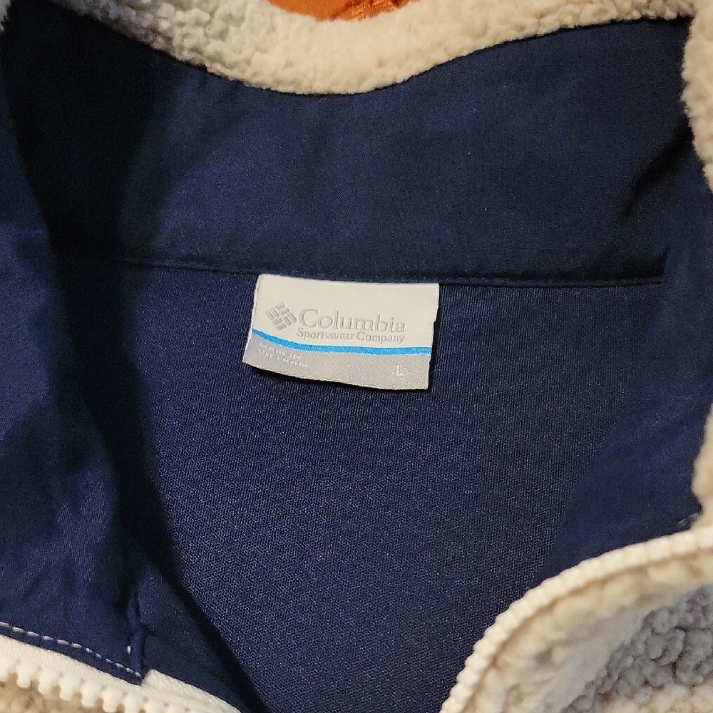 Columbia Women's Jacket - Cozy Cream - Picture 2 of 4